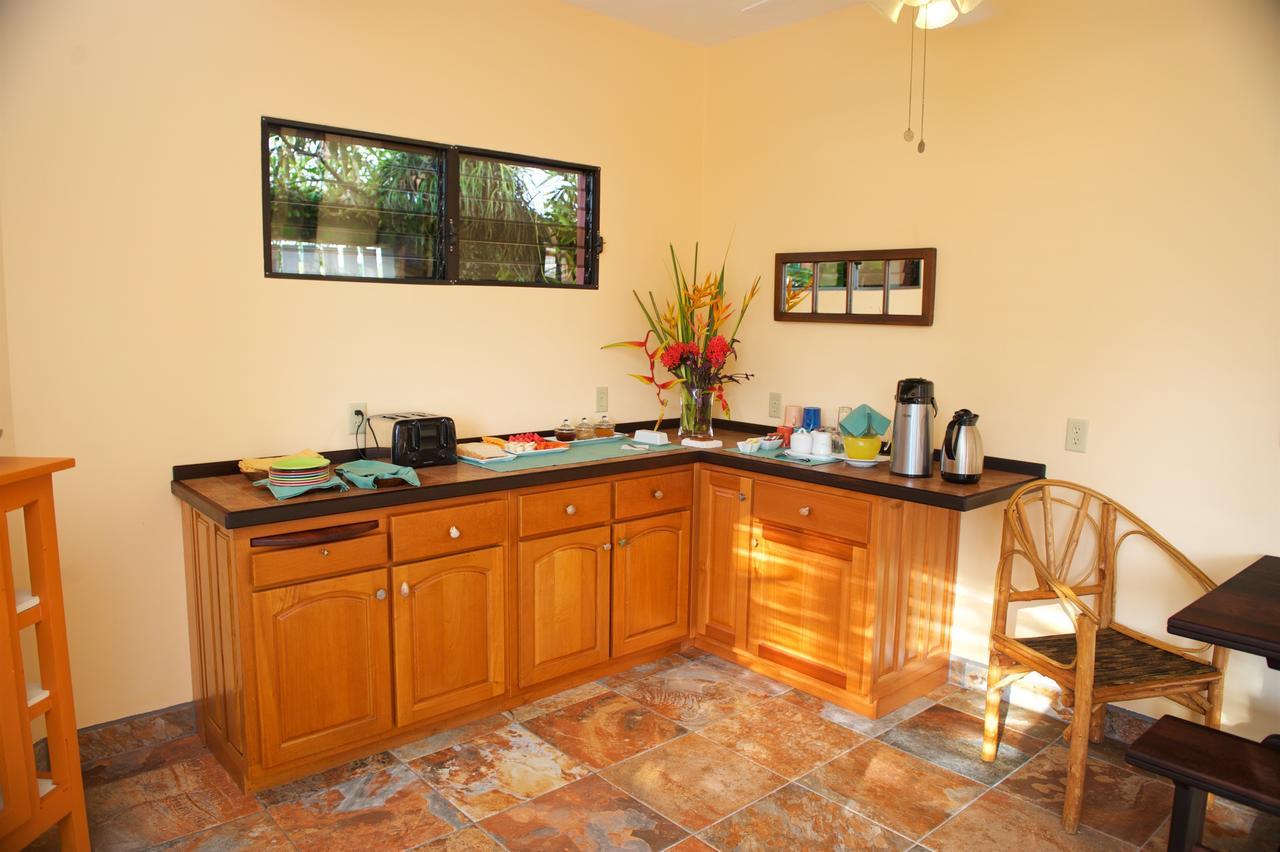 Coral House Bed & Breakfast Пунта Горда Екстериор снимка
